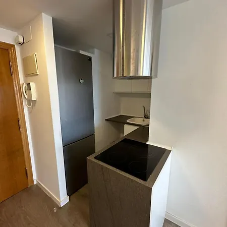 Apto Con Encanto En Primera Línea De Playa , Apartamento *